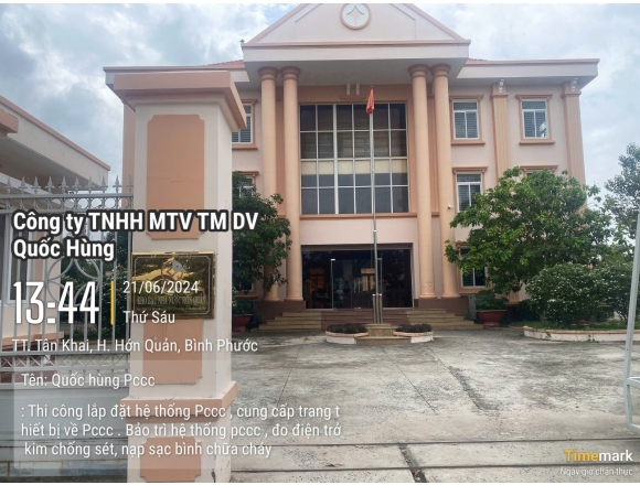 Thi công lắp kim chống sét, Kho bạc Nhà nước Hớn Quản, Bình Phước